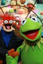 Watch Inside Pepe\'s Studio: Hosted by Pepe the King Prawn Zmovies
